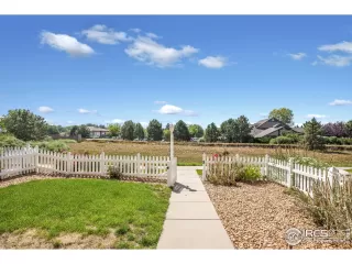 Photo #4: 972747 Listing 