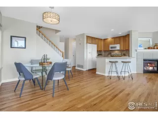 Photo #5: 972747 Listing 