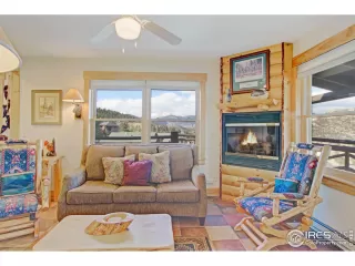 Photo #2: 972794 Listing