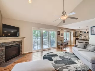 Photo #5: 972827 Listing