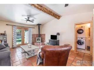 Photo #3: 972905 Listing