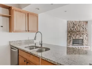 Photo #4: 9729651 Listing