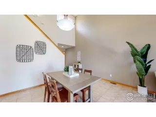 Photo #6: 972984 Listing