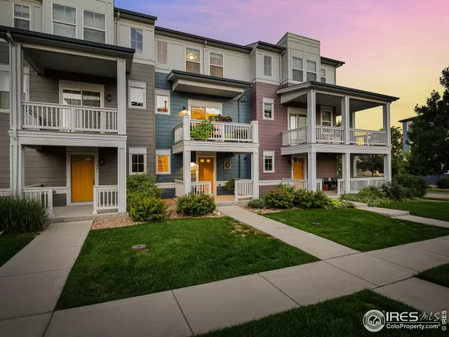 MLS: 973146 Condo For Sale