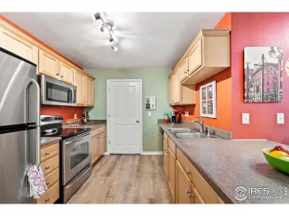 Photo #6: 973155 Listing