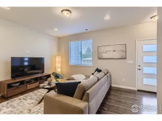 Photo #1: 973160 Listing