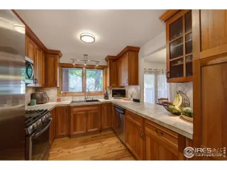 Photo #3: 973178 Listing 