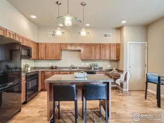 Photo #1: 973226 Listing