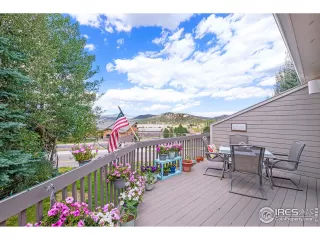 Photo #6: 973243 Listing