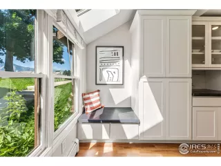 Photo #5: 973249 Listing