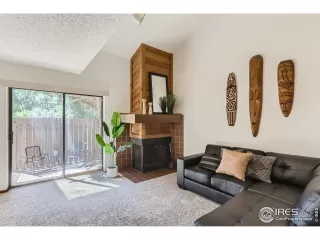 Photo #5: 973269 Listing 