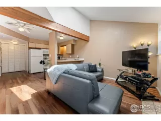 Photo #1: 973305 Listing 