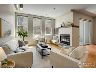 Photo #2: 973334 Listing 