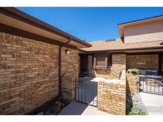 Photo #5: 973367 Listing