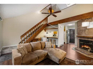 Photo #2: 973511 Listing