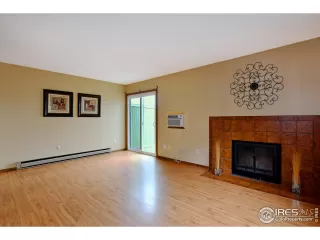 Photo #2: 973549 Listing