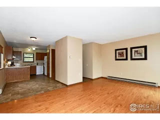 Photo #5: 973549 Listing