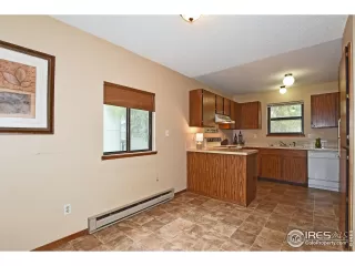 Photo #6: 973549 Listing