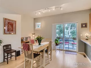 Photo #3: 973563 Listing