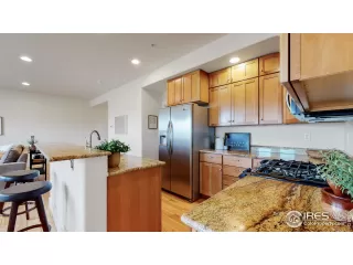 Photo #6: 973586 Listing 