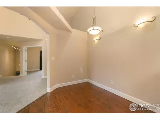 Photo #5: 973630 Listing