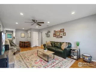 Photo #3: 973637 Listing