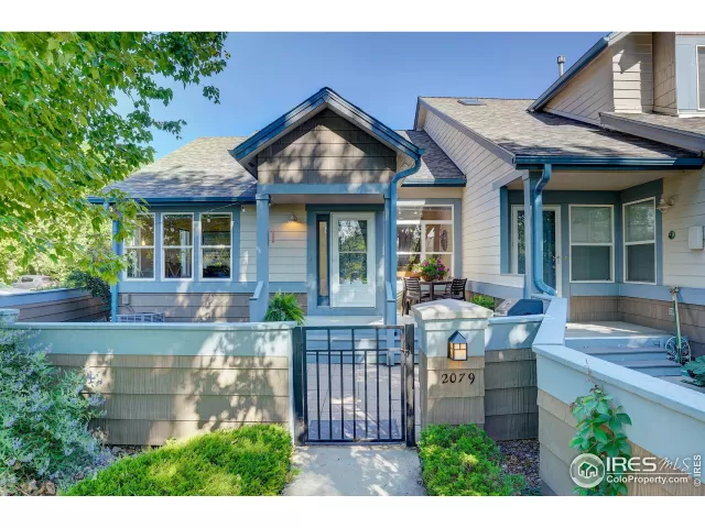 MLS: 973669 Condo For Sale