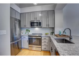 Photo #5: 973669 Listing 