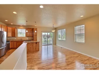 Photo #4: 973787 Listing 