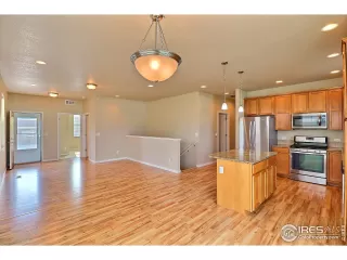Photo #6: 973787 Listing 