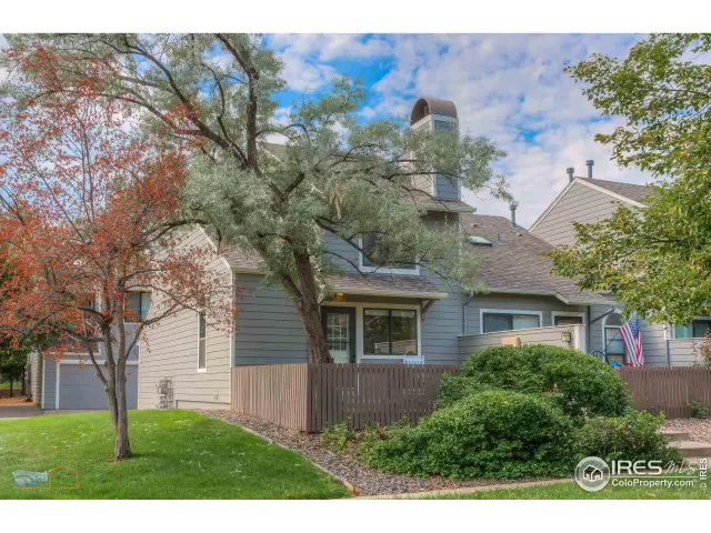 MLS: 973866 Condo For Sale