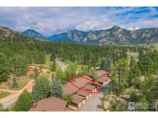 Photo #5: 973870 Listing