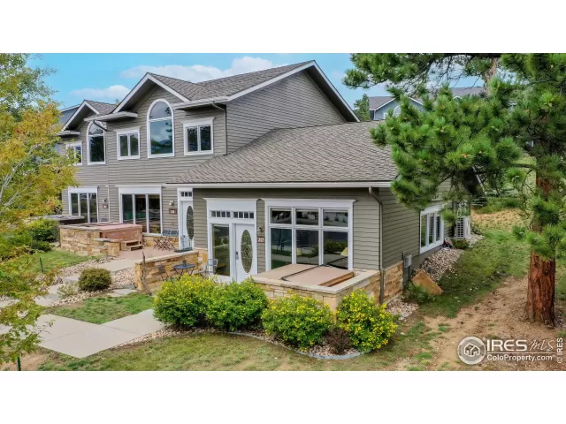 MLS: 973874 Condo For Sale