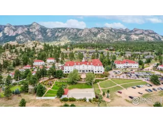 Photo #3: 973874 Listing