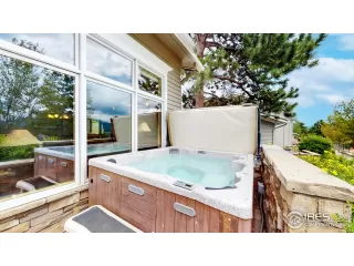 Photo #5: 973874 Listing