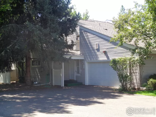 MLS: 973890 Condo For Sale