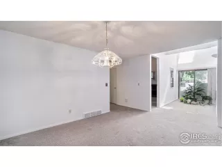 Photo #5: 973890 Listing