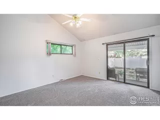 Photo #6: 973890 Listing