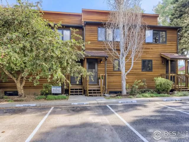 MLS: 973932 Condo For Sale