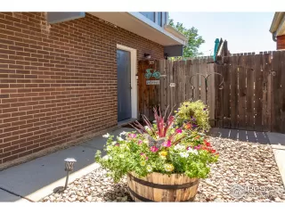 Photo #2: 973938 Listing