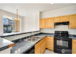 Photo #6: 974010 Listing 