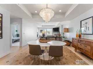 Photo #5: 974027 Listing