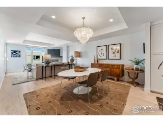 Photo #6: 974027 Listing