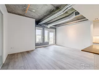 Photo #4: 974102 Listing