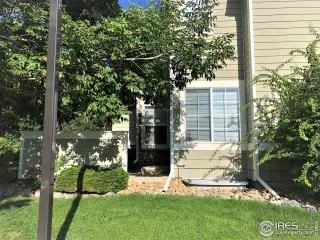 Photo #2: 974103 Listing