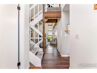 Photo #4: 974146 Listing