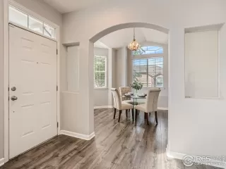 Photo #5: 974171 Listing