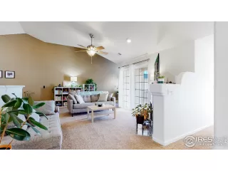 Photo #5: 974174 Listing