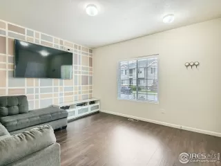 Photo #4: 974199 Listing 