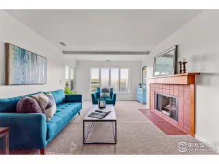 Photo #4: 974205 Listing